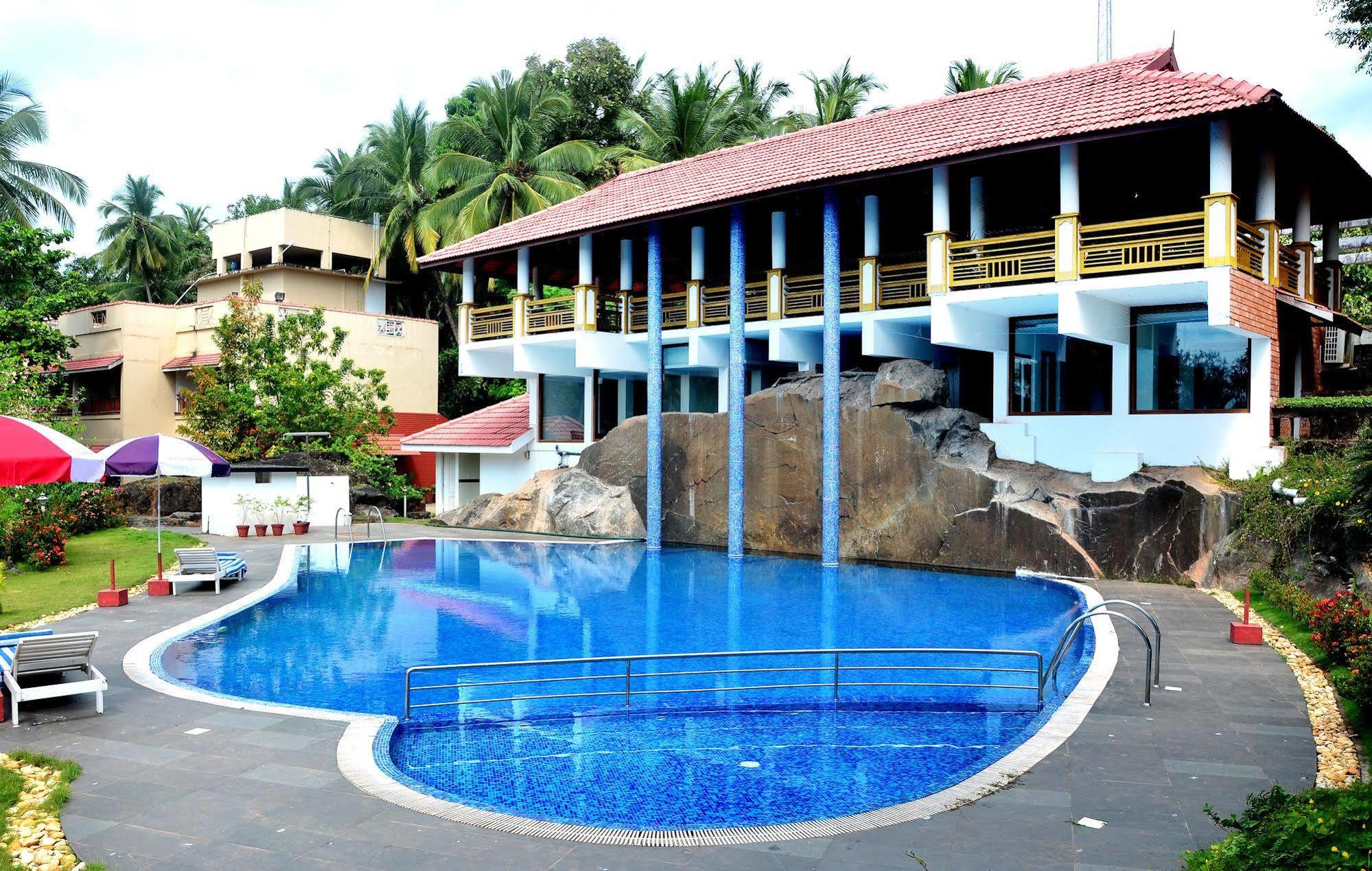 Vascodagama Beach Resort Kappad Eksteriør billede